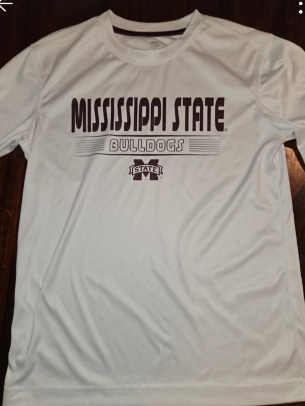Colosseum Mississippi State Bulldogs White Graphic Tee (LS)